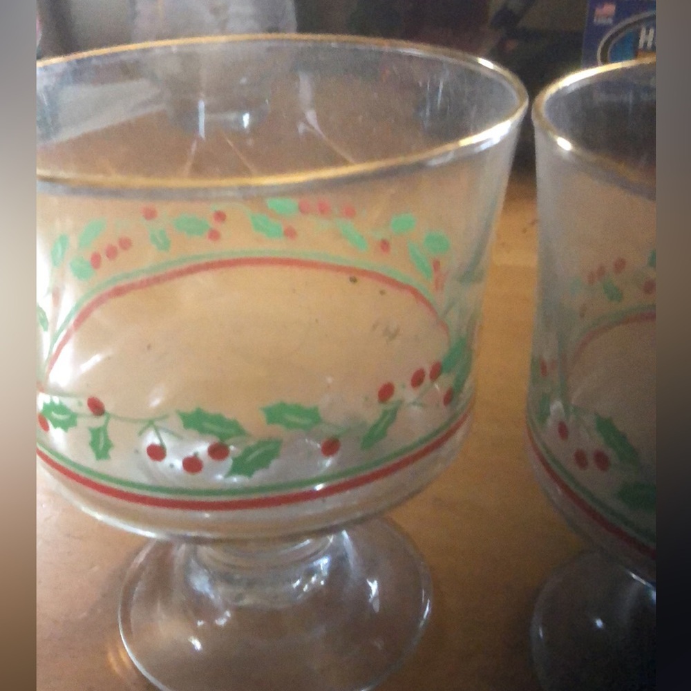 Vintage Arby cups holiday seasonal